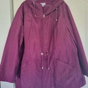 NWT Avenue hooded rain jacket plus 30/32 5x maroon adjustable lightweight trench
